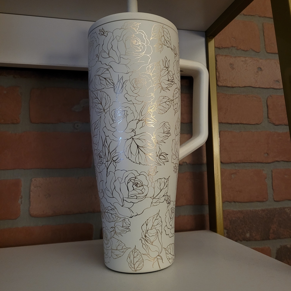 Brumate 40oz Enchanted Rose Limited Edition